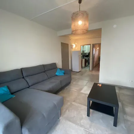 Residencia De La Platja Rosas